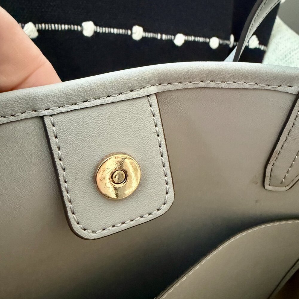 Tory Burch Gray Patterned Canvas Tote with Center Stripe - Picture 5 of 16